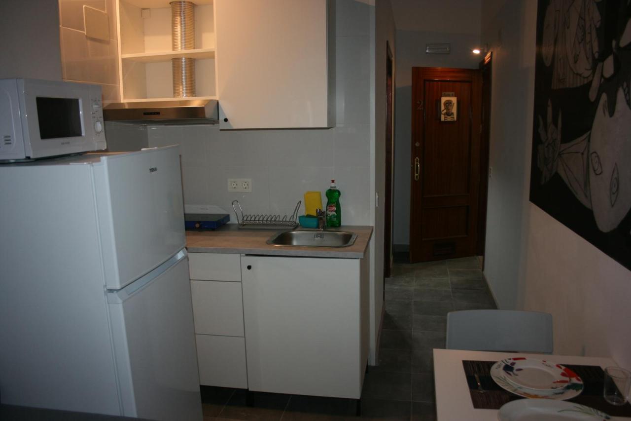 Golondrinas De Malaga "Apartamentos Con Mucho Arte" Y Terraza Solarium En Coliving Málaga Exterior foto