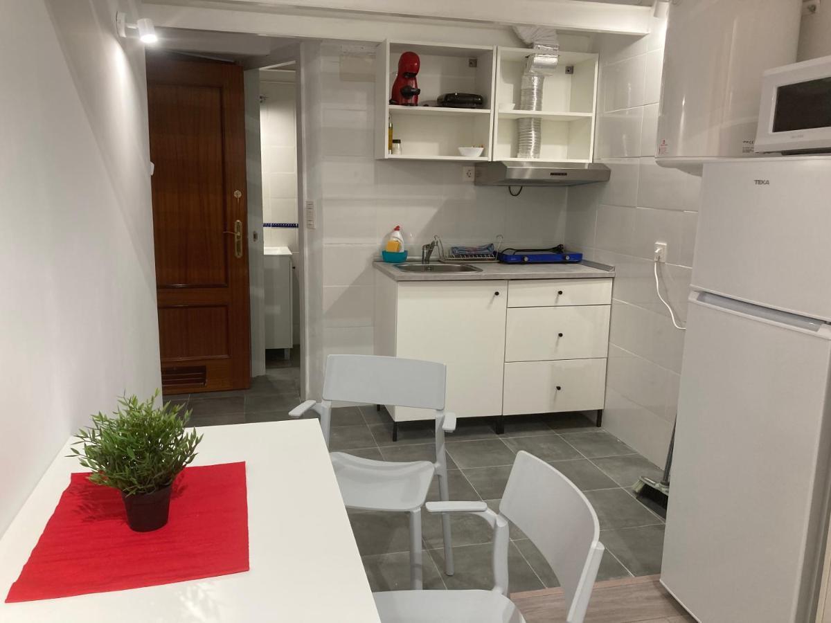 Golondrinas De Malaga "Apartamentos Con Mucho Arte" Y Terraza Solarium En Coliving Málaga Exterior foto
